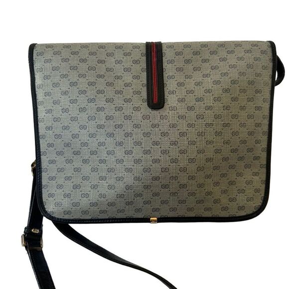 Authentic Vintage Gucci Micro GG Supreme Crossbody